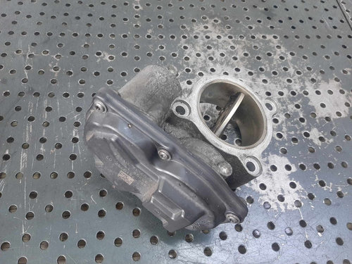 Clapeta acceleratie 2.0 d bmw seria 3 f30 f31 f20 f21 seria 5 f10 f11 1354781075203 10378517