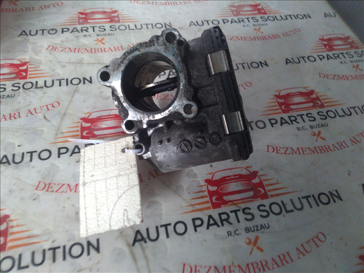 Clapeta acceleratie 2.0 d Renault TRAFIC an fabr. 2007