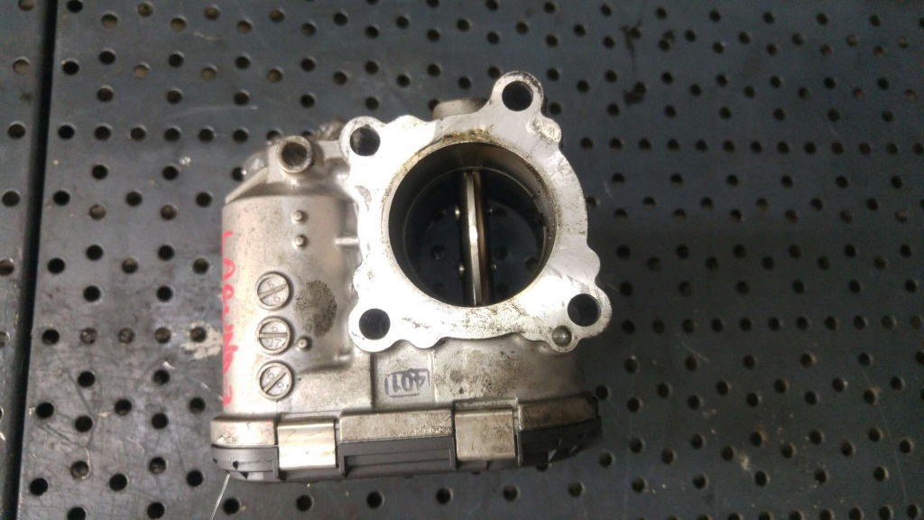 Clapeta acceleratie 2.0 dci renault laguna 3 8200330810e h8200330812