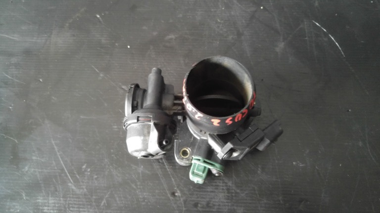 Clapeta acceleratie 2.0 tdci g6da ford focus 2 9647474880