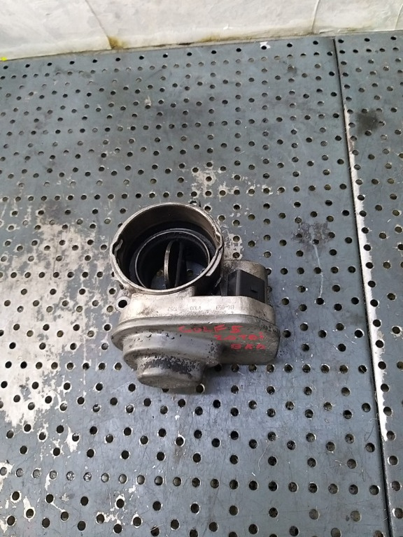 Clapeta acceleratie 2.0 tdi vw golf 5 1k 038128063g