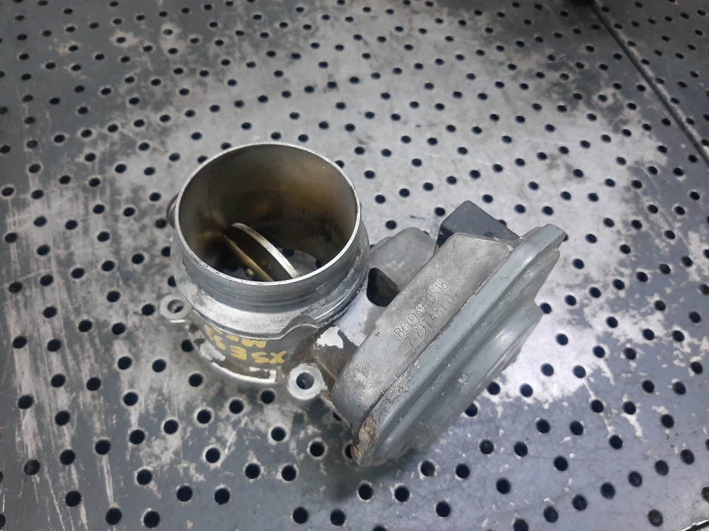 Clapeta acceleratie 3.0 d m57 bmw x5 e53 779148104