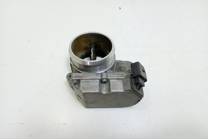 Clapeta acceleratie 4E0145950C Audi A6 4F/C6 [2004 - 2008]
