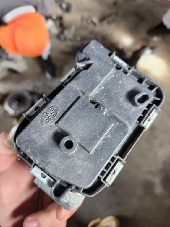 Clapeta acceleratie Audi A3 1.2 TSI cod 03F133062