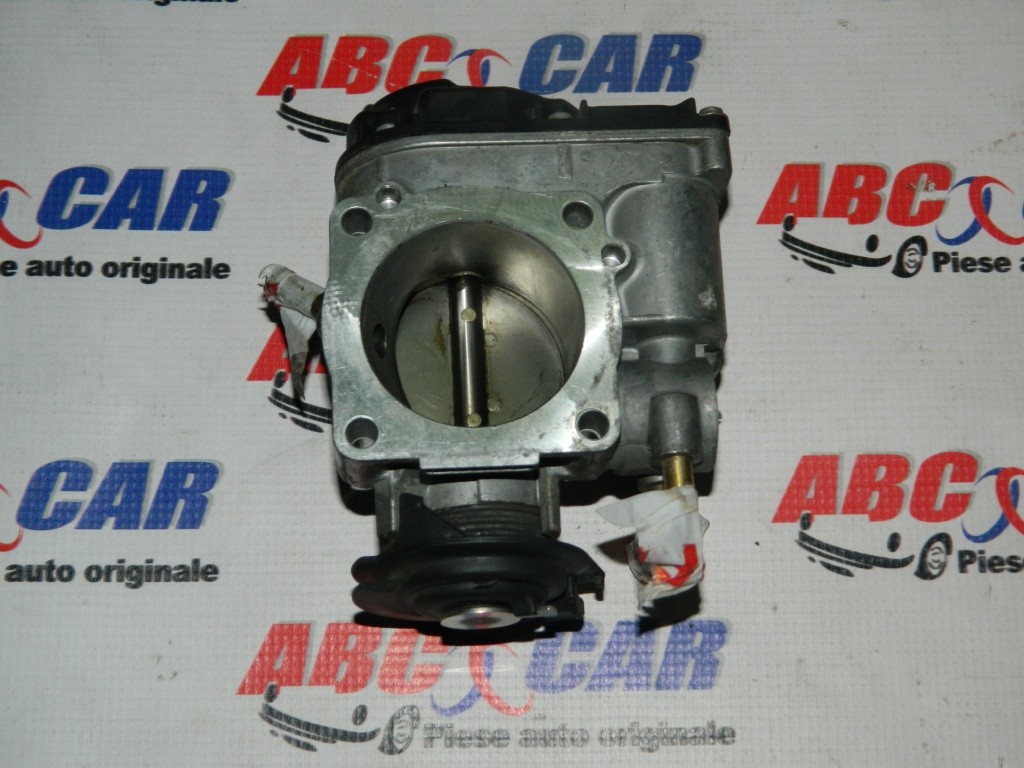 Clapeta acceleratie Audi A3 8L 1.6 Benzina cod: 06A133064J model 2000