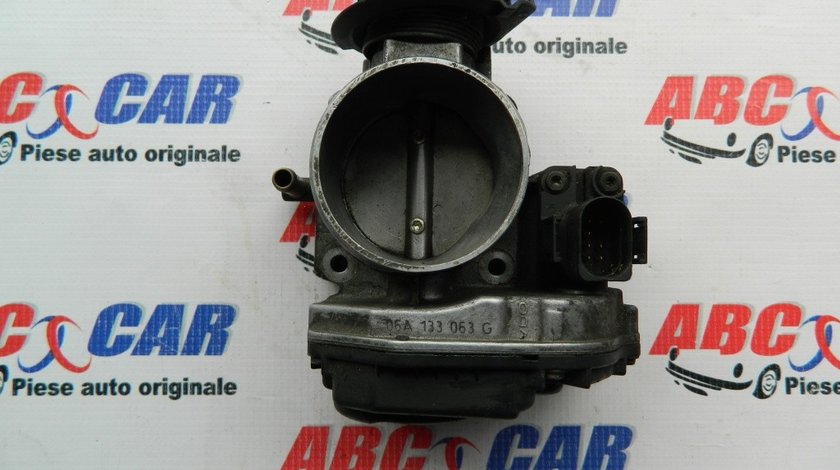 Clapeta acceleratie Audi A3 8L 1.8 Benzina cod: 06A133063G model 2000