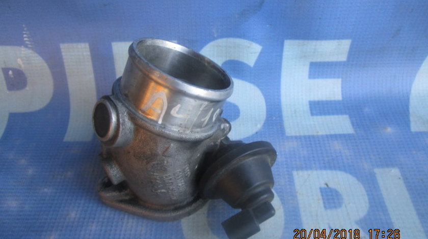 Clapeta acceleratie Audi A4 2.5tdi Quattro ; 8D0145960C