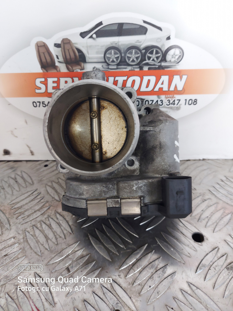 Clapeta acceleratie Audi A4 (2001-2004) [8E2, B6] 1.8 Benzina 2002, 06B133062M