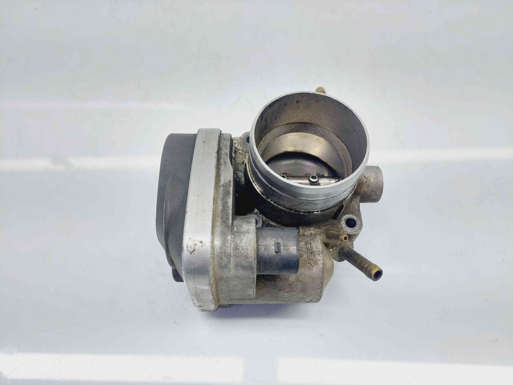 Clapeta acceleratie Audi A4 (8E5, B6) Avant [Fabr 2001-2004] 06B133062P 1.6 Benz ALZ 75KW / 102CP 1.6 Benz ALZ 75KW / 102CP