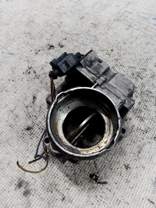 Clapeta acceleratie Audi A4 B7 2.0 Motorina 2006, 03G128063C