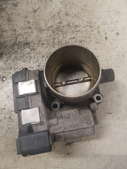 Clapeta acceleratie Audi A4 B9 1.4 Benzina 2017, 03F133062C