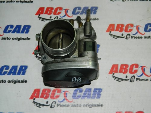 Clapeta acceleratie Audi A5 8T 2.0 TDI cod: 04L128059C model 2012