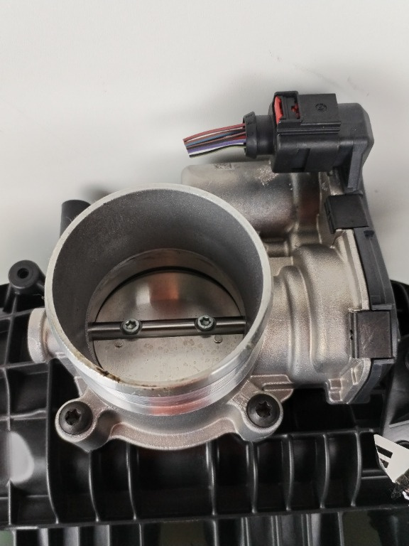 Clapeta acceleratie Audi A5 8W 2.0TFSI DMS 06N133062B