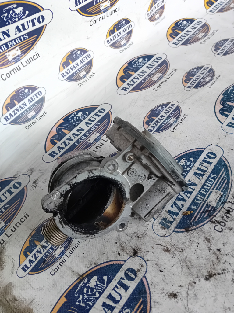 Clapeta acceleratie BMW Seria 1 E88 2.0, B22060176