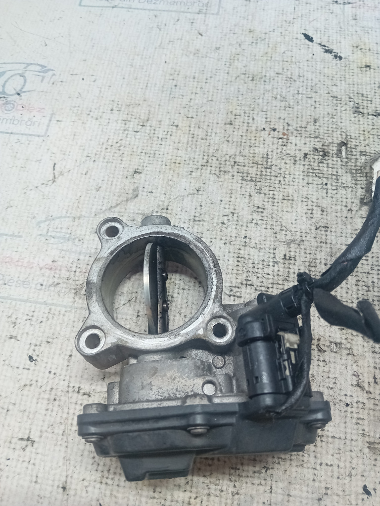 Clapeta acceleratie BMW Seria 1 F20 2.0 2011, 781075202