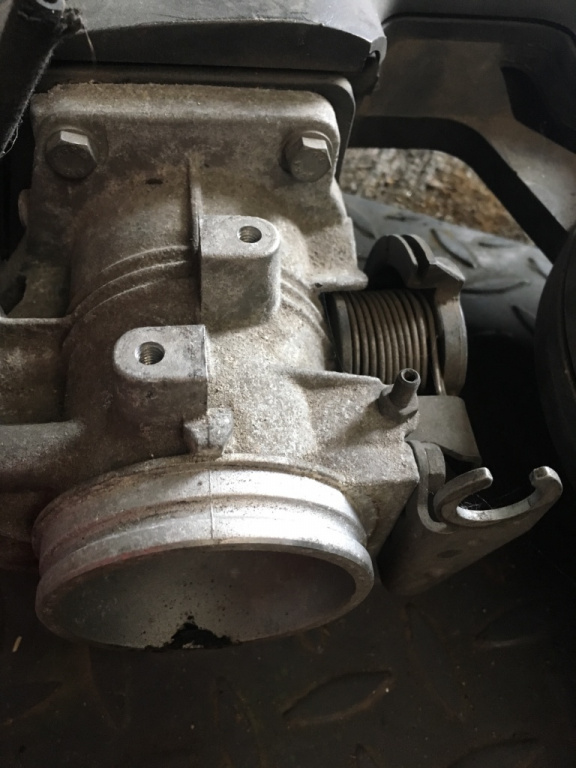Clapeta acceleratie BMW Seria 3 E46 [1997 - 2003] Coupe 318Ci MT (118 hp) 1.9 i