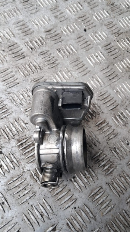 Clapeta acceleratie Bmw seria 3 E90 E91 E92 E93 , an 2010 cod 780437301