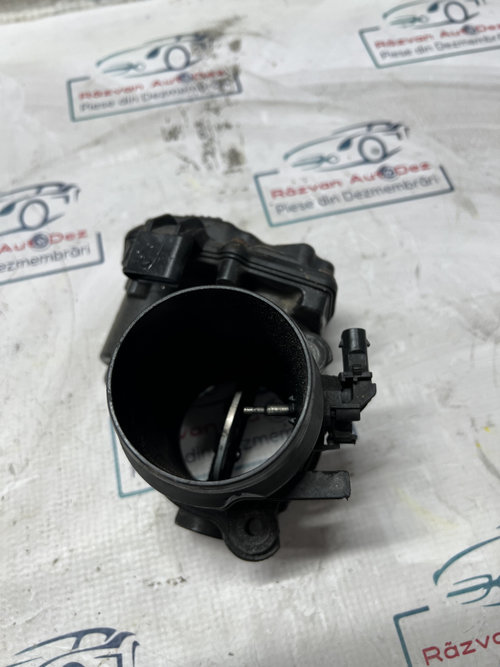 Clapeta acceleratie BMW Seria 5 F11 2.0 Motorina 2015, 851245202