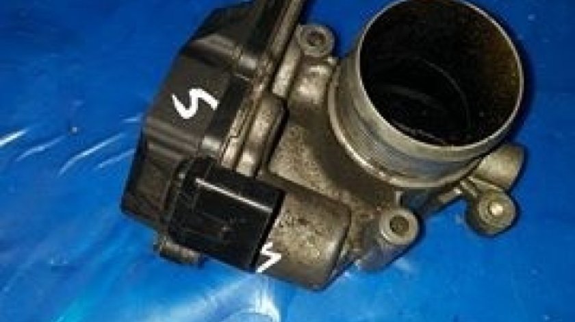 Clapeta acceleratie cod 03l128063e audi a3 8p 2.0 tdi cbab 140 de cai