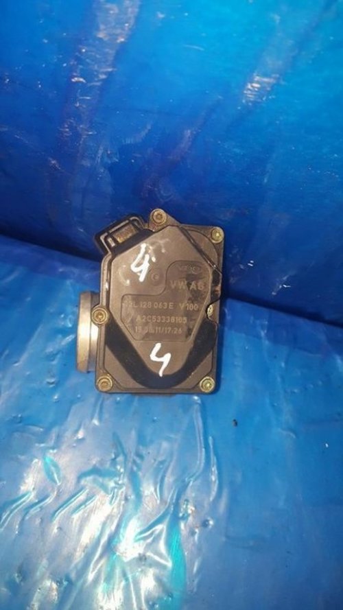 Clapeta acceleratie cod 03l128063e vw golf VI 2.0 tdi cbaa 136 cai