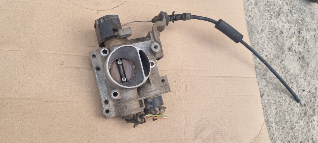 Clapeta acceleratie Fiat Panda 1.2 benzina 188a4000 2005 2006 2007 2008