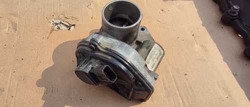Clapeta acceleratie Ford Focus 2 Facelift 1.6 benzina SHDA 2008 2009 2010