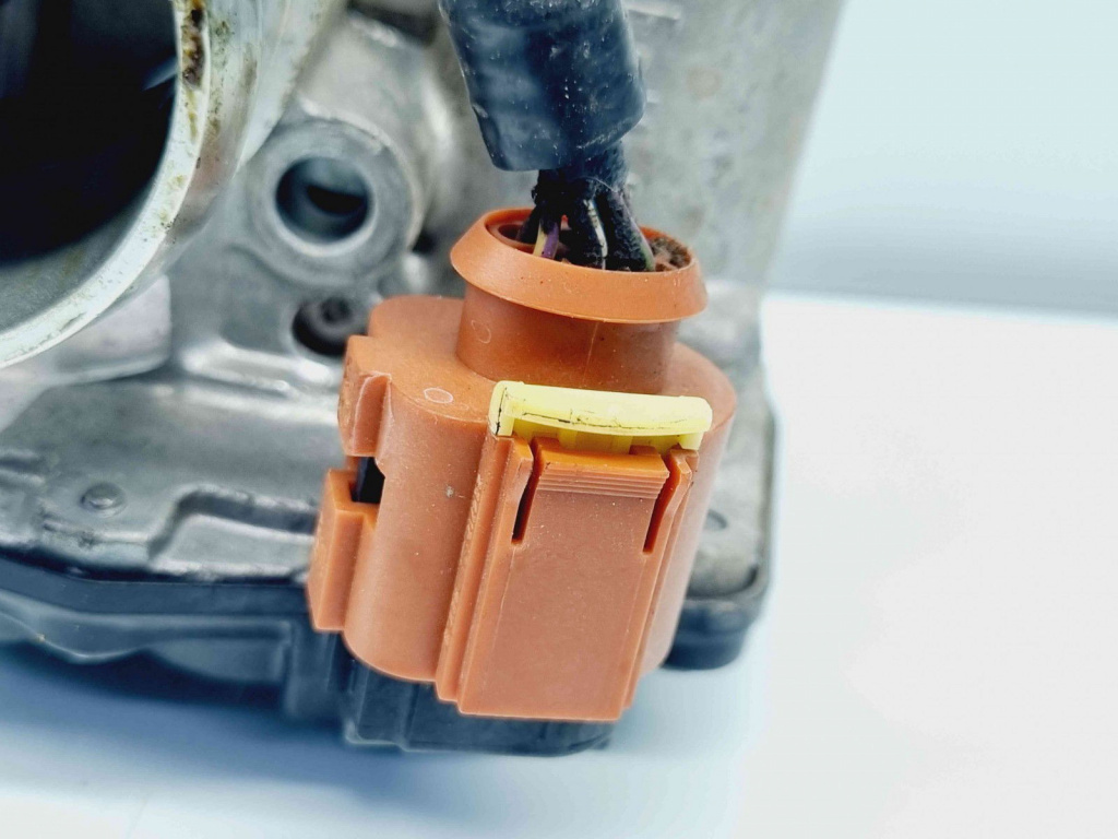 Clapeta acceleratie Ford Focus 3 Hatchback [Fabr 2011-2015] 50989002 1.0 Benz M2DA 1.0 Benz M2DA 54KW / 73CP