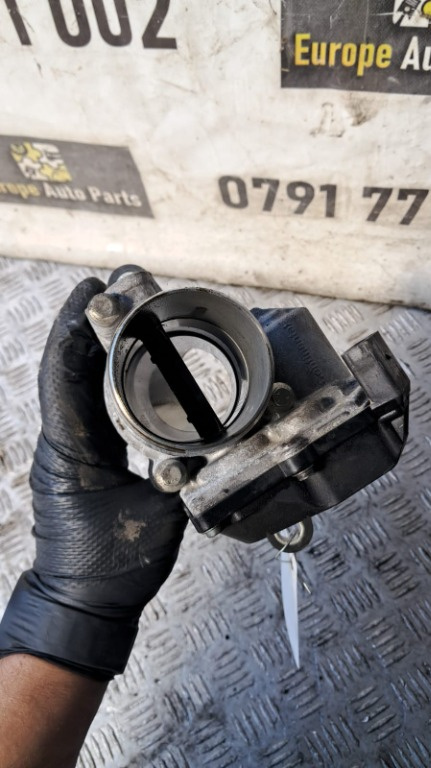 Clapeta acceleratie Ford Kuga 2.0 TDCI 4x4 cod motor UFDA ,transmisie automata ,an 2012 cod 9M5Q-9e926-AA