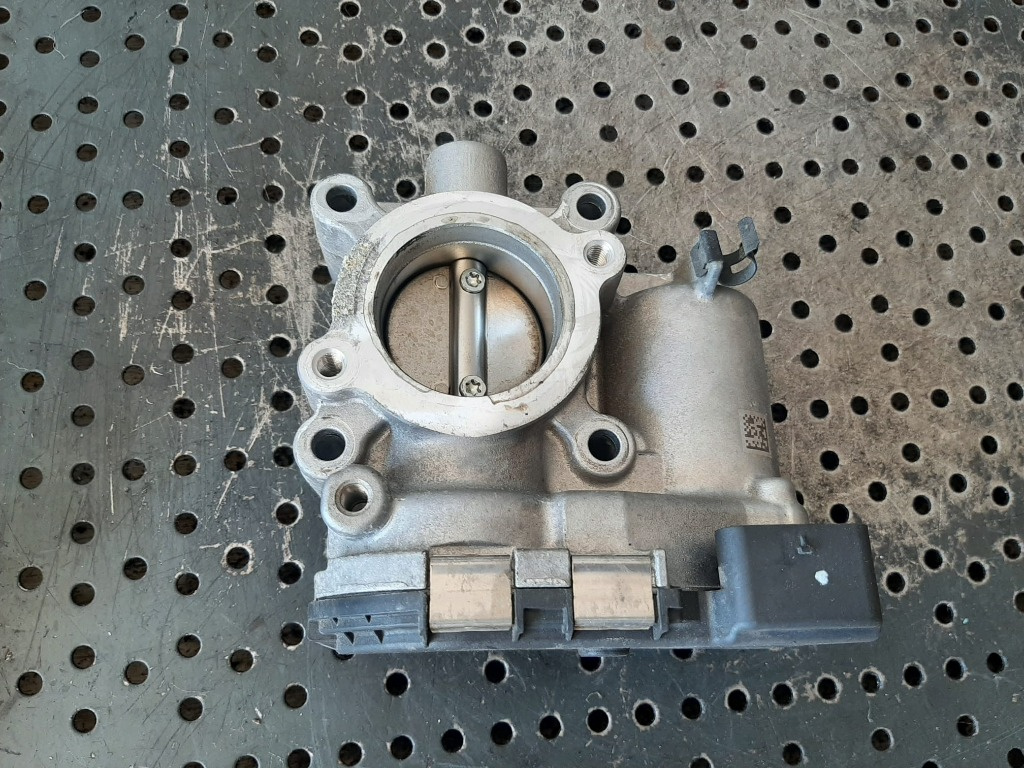 Clapeta acceleratie h5hb470 1.3 tce renault kadjar ha hl nissan qashqai 2 j11 x-trail t32 a2821410200