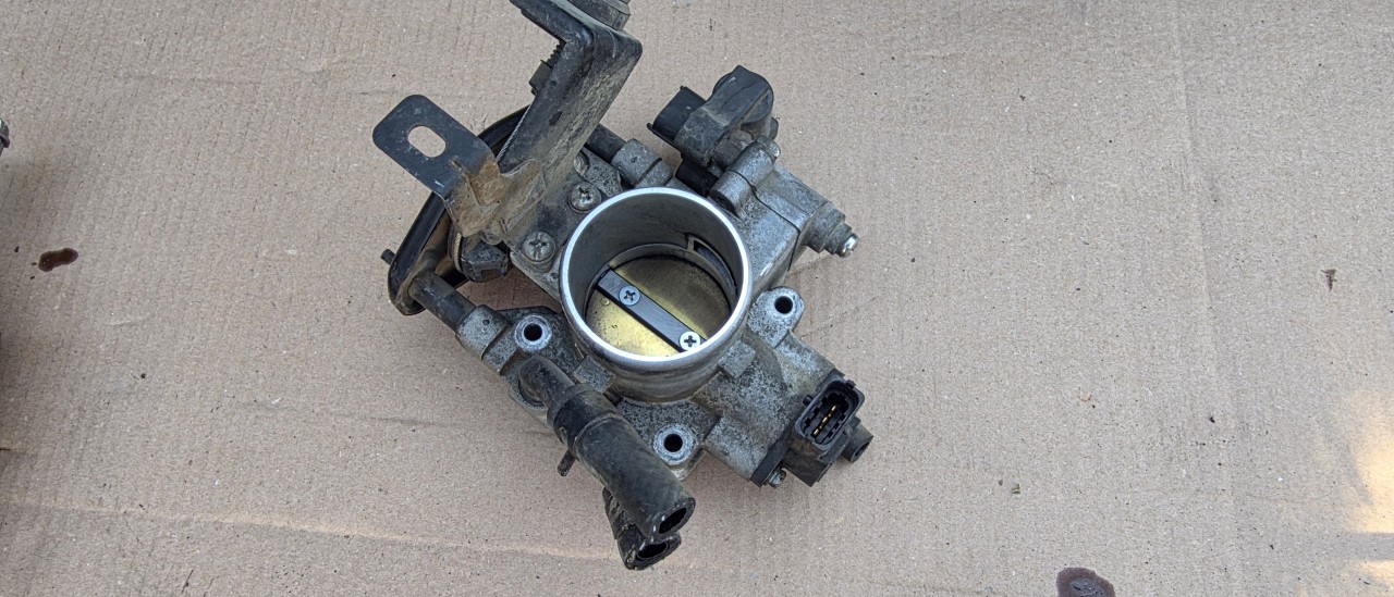 Clapeta Acceleratie Hyundai i20 / i30 1.4 benzina G4FA 2009 2010 2011 2012 2013