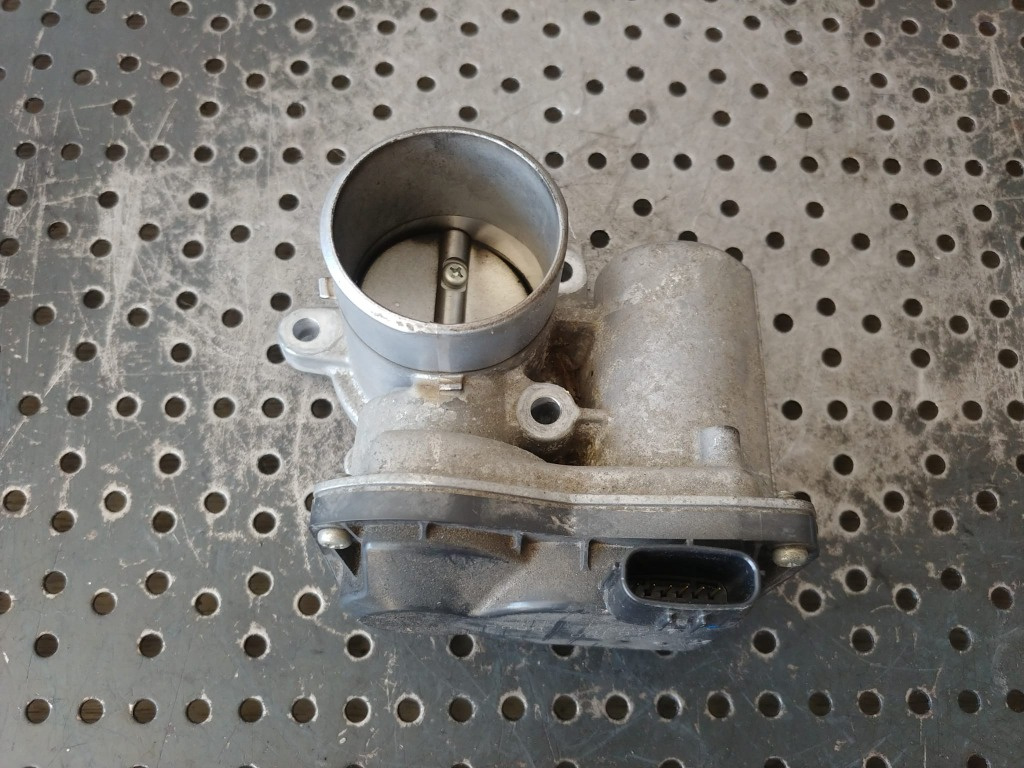 Clapeta acceleratie k12d 1.2 b suzuki ignis 3 2021