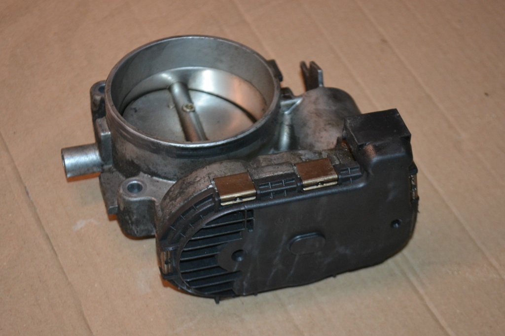 Clapeta acceleratie Mercedes A1121410125