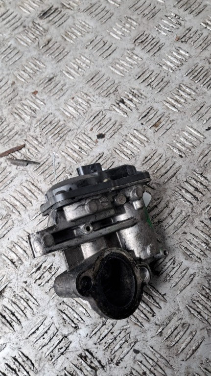 Clapeta acceleratie Mercedes C-class w205 1.6 BlueTec/d cod motor om626951 an 2016 cod 161A09278R / ...