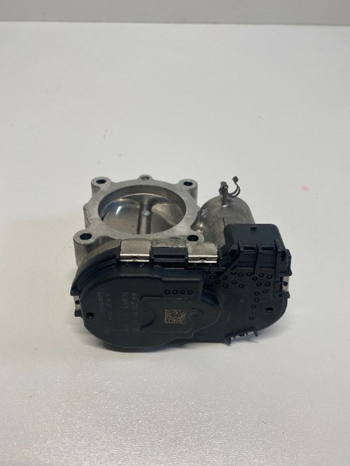 Clapeta acceleratie Mercedes C Class W205 2.0 benzina - A2701410025