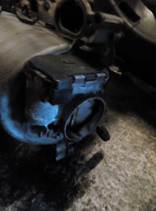 Clapeta acceleratie mercedes CLS 350 A1131410125
