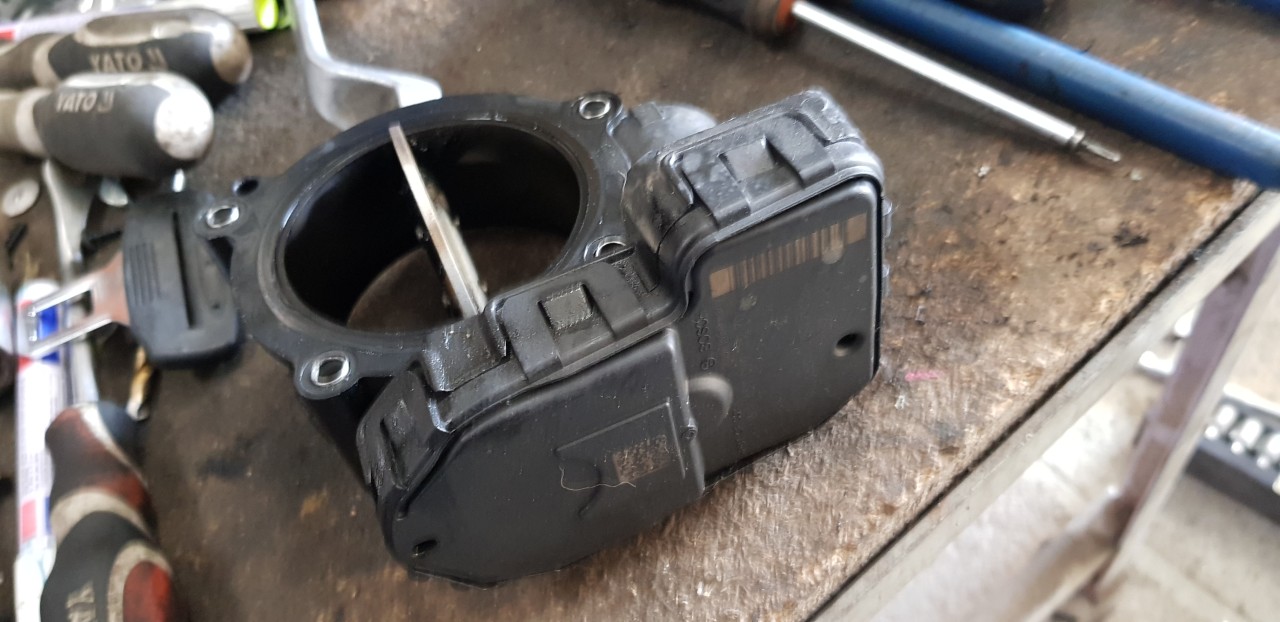 Clapeta acceleratie Mercedes GLK X204 2.2 CDI 2009 2010 2011 2012 A6510900370