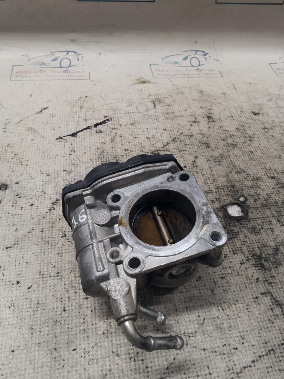 Clapeta acceleratie Nissan Juke 1.6 2011