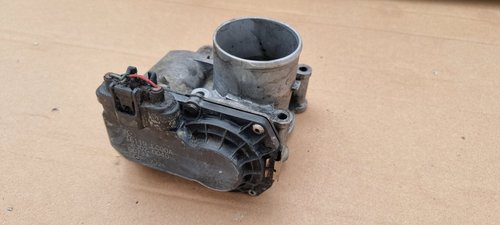Clapeta acceleratie Nissan Navara D40 2.5 DCI 2006 2007 2008 2009