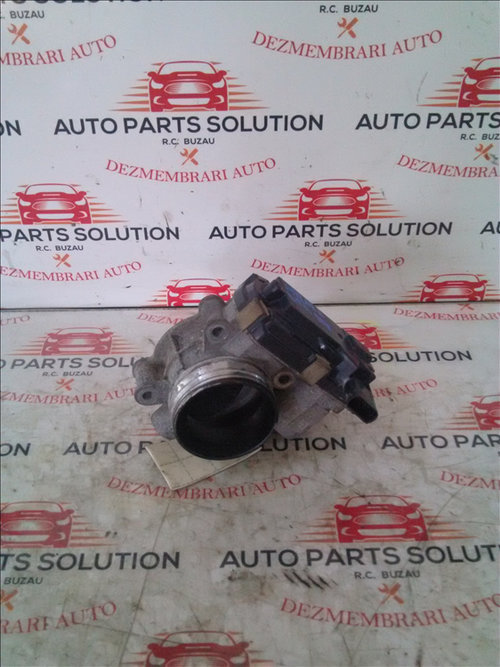 Clapeta acceleratie OPEL ANTARA 2.2 D an fabr 2011