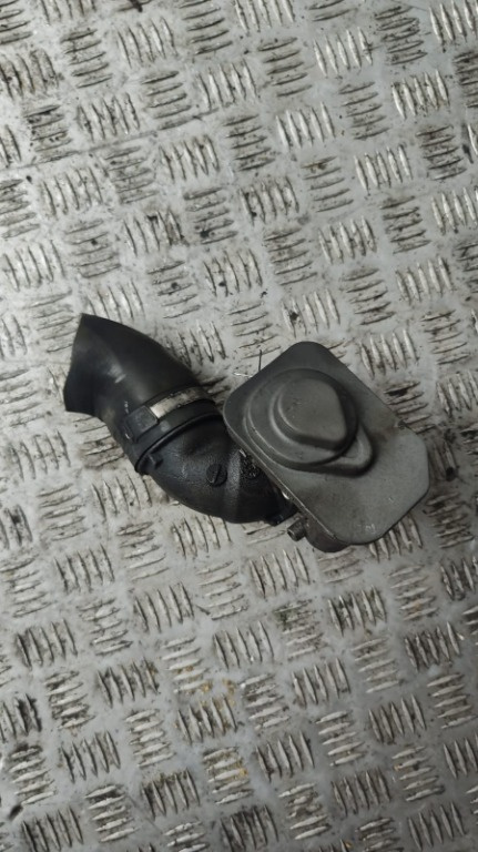Clapeta acceleratie Opel Astra 1.7 CDTI cod motor Z17DTR an 2006 cod 8981052100