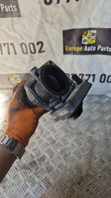 Clapeta acceleratie Opel Astra H an 2008 1.7 CDTI cod 8981052100