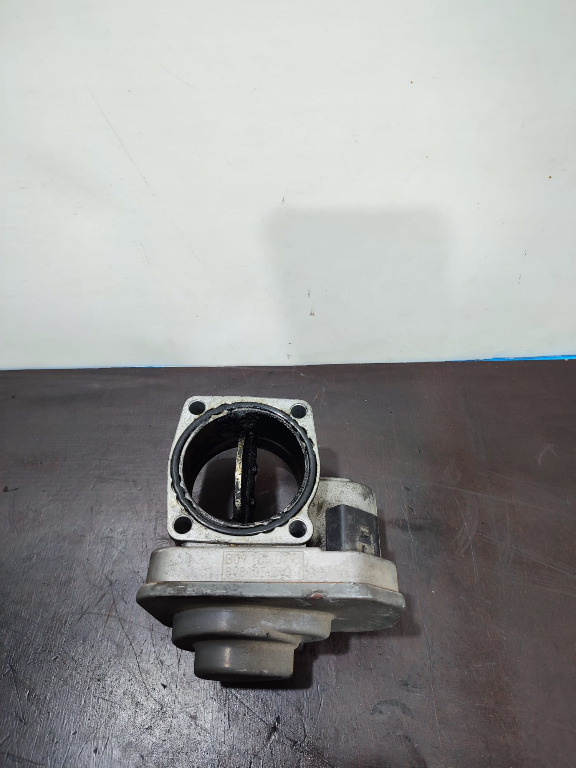 Clapeta Acceleratie Opel Astra J 1.7 CDTI 8981052101
