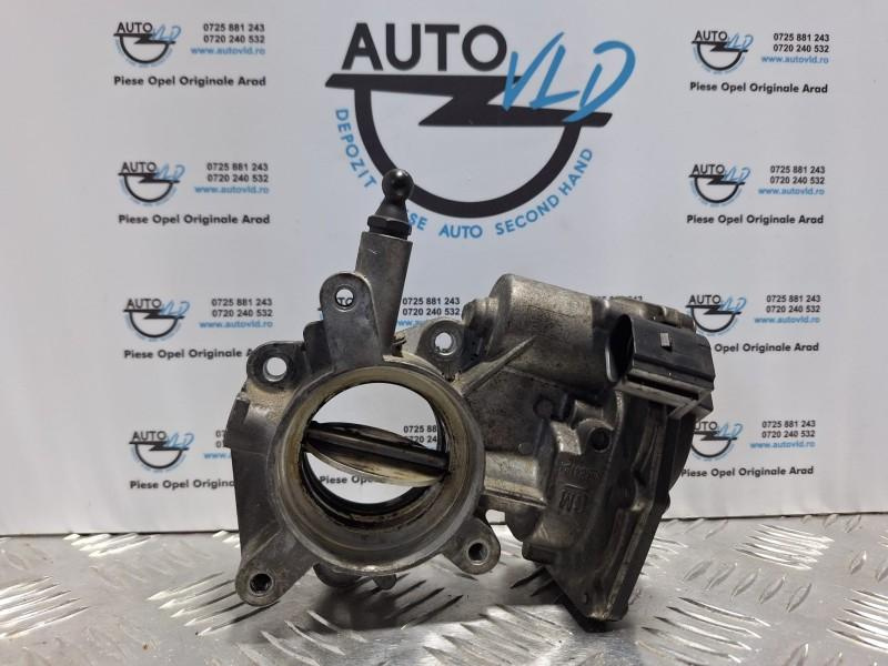 Clapeta acceleratie Opel Astra J 2009-2012 2.0 CDTI A20DTH ; A20DT 55564164
