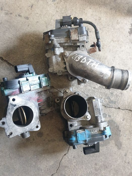 Clapeta acceleratie Opel Astra Zafira Signum Vectra 1.9 cdti z19dth