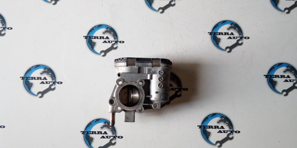 Clapeta acceleratie Opel Corsa C 1.2 benzina cod motor Z12XE