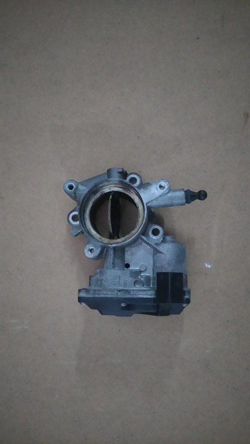 Clapeta acceleratie Opel Insignia 2.0 cdti