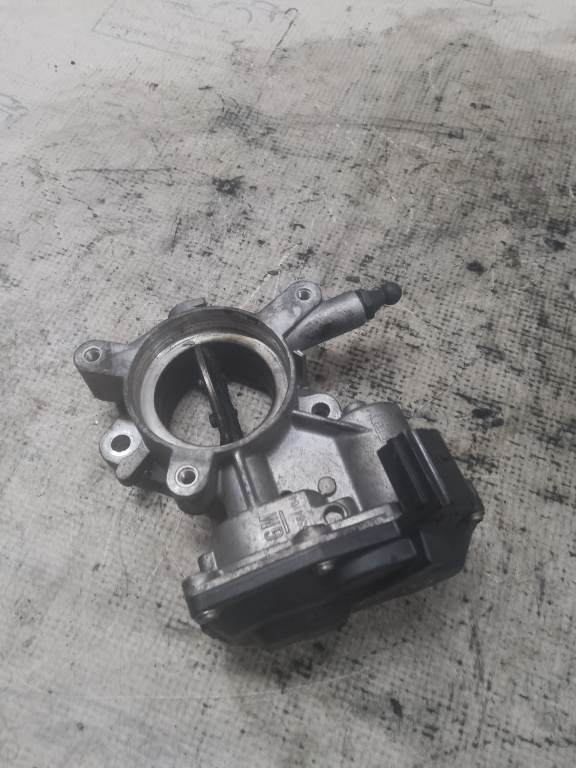 Clapeta acceleratie Opel Insignia A 2011