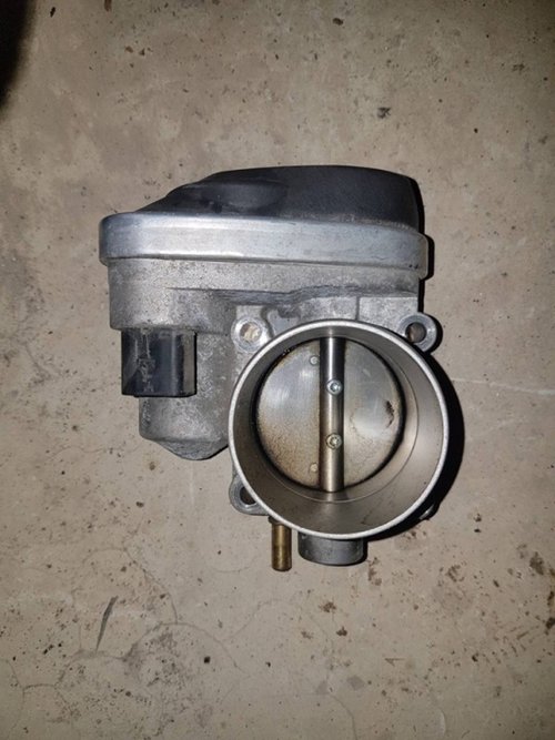 Clapeta acceleratie renault megane 2 1.6 16v cod 8200190230