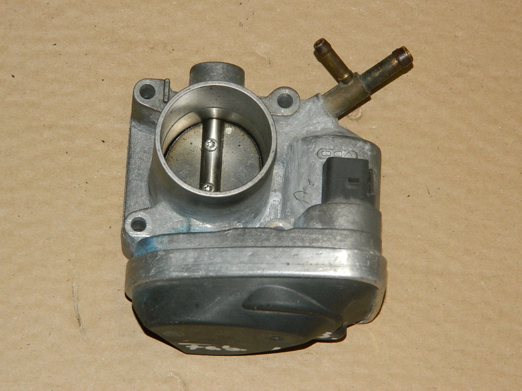 Clapeta acceleratie Skoda Fabia 1.4B model 2008