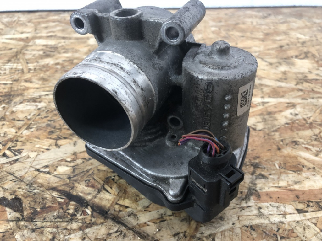 Clapeta acceleratie Skoda Fabia 3 combi sedan 2011 (03D133062F)
